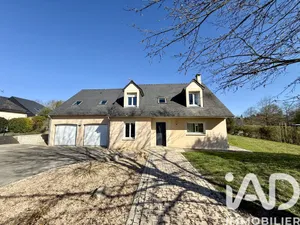 House in Bonchamp-lès-Laval (53960)