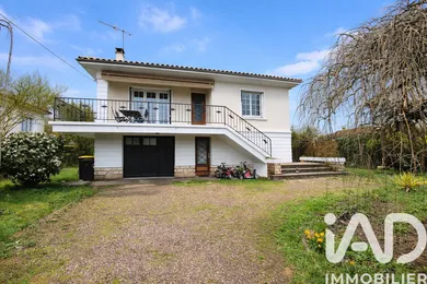 House in Pineuilh (33220)