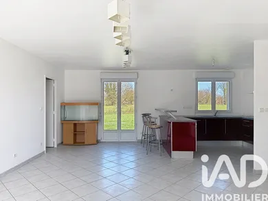Pavillon à Bourgvallées (50750)