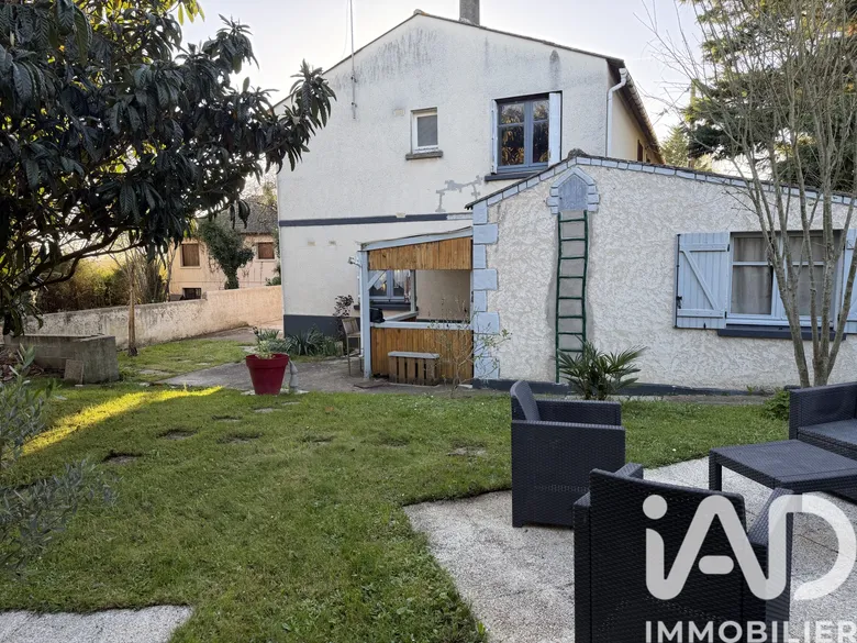 Vente maison à Thuré (86540) : maison 6 pièces 93 m² — 4