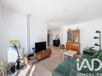 Apartment in Toulon (83000)