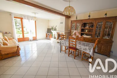 Maison traditionnelle à Gagny (93220)