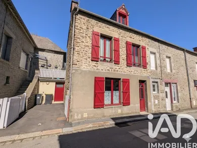 Townhouse in Fougères (35300)
