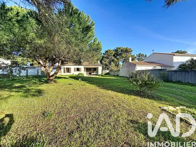 Maison traditionnelle à Ars-en-Ré (17590)