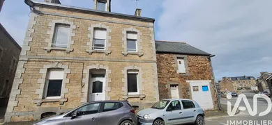 Maison de ville à Plénée-Jugon (22640)