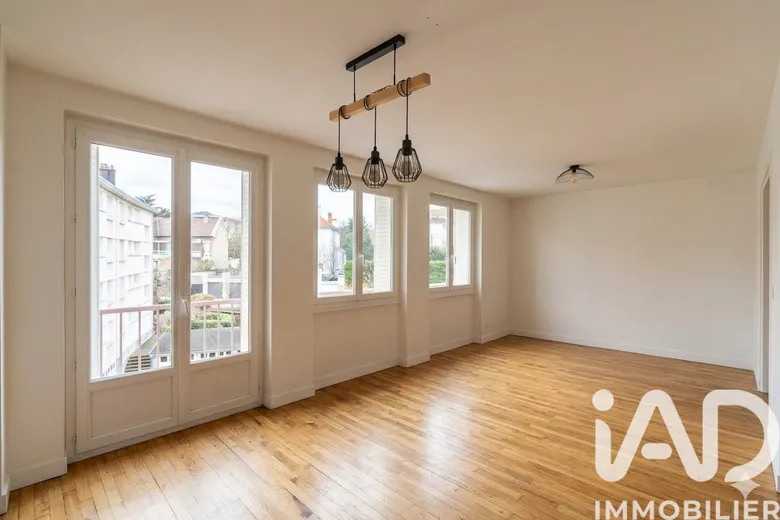Appartement 5 pièces 81 m² · à Clermont-Ferrand · 80,5 m² · 204 000 €