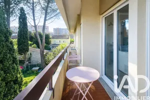 Apartment in Nîmes (30000)