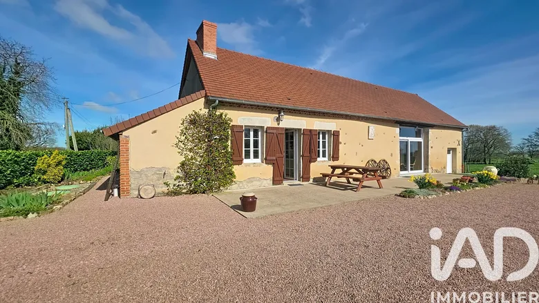 Maison 4 pièces 105 m² · à Bresnay · 105 m² · 157 000 €