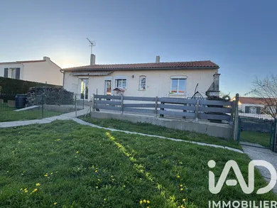 Maison à Les Epesses (85590)