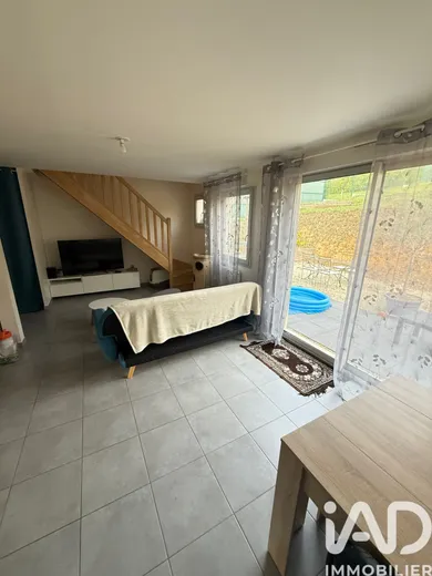 Maison traditionnelle à Chargé (37530)