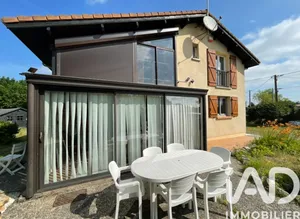 House in Ambarès-et-Lagrave (33440)
