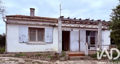 House in Orsan (30200)