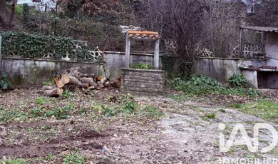 House in Orsan (30200)