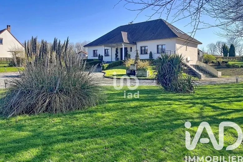 Maison 7 pièces 178 m² · à Senlecques · 178 m² · 325 000 €