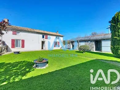 Village house in Pamplie (79220)