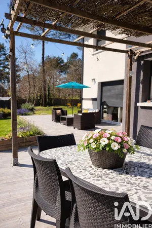 Architectural house in Lège-Cap-Ferret (33950)