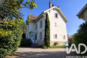 Townhouse in Auxonne (21130)