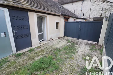 Townhouse in Pamfou (77830)