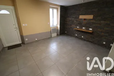 Townhouse in Pamfou (77830)