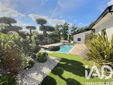 Maison d'architecte à Flassans-sur-Issole (83340)