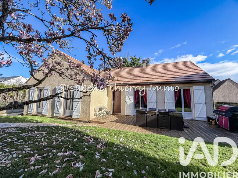 Maison 7 pièces 139 m² · à Montlhéry · 139 m² · 435 000 €