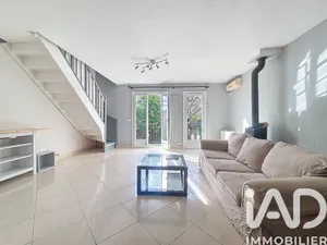 Apartment in Épinay-sur-Seine (93800)