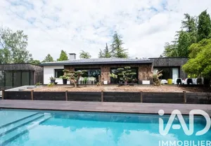 Architectural house in Sorèze (81540)