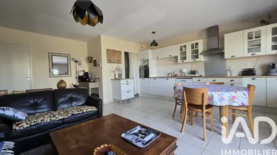 Apartment in Pleurtuit (35730)
