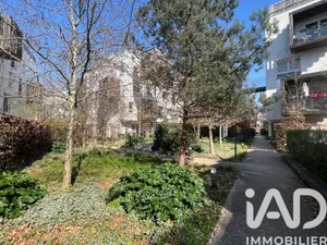 Apartment in Romainville (93230)
