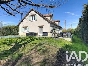 House in Bueil (27730)