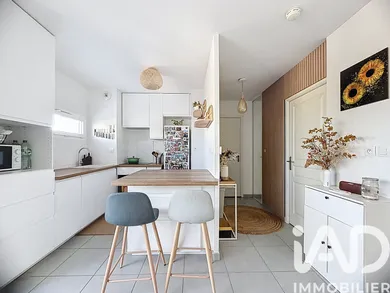 Appartement à Bordeaux (33200)