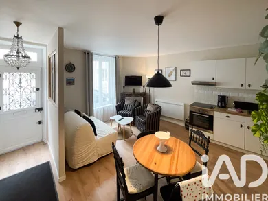 Maison de ville à Moret-Loing-et-Orvanne (77250)