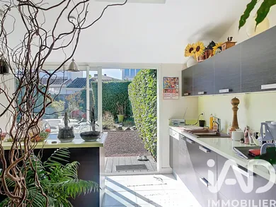 House in Villenave-d'Ornon (33140)