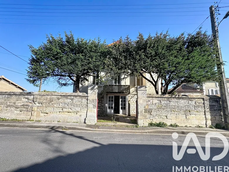 Maison 5 pièces 191 m² · à Angoulême · 191 m² · 165 300 €
