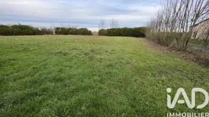 Terrain à bâtir à Pannes (45700)