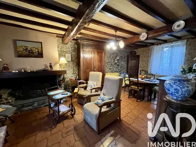 Village house in Saurat (09400)