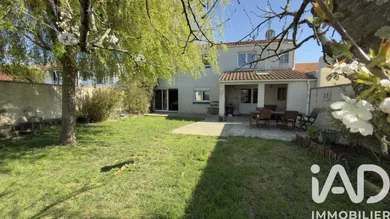 House in Esnandes (17137)