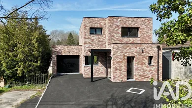 Maison à Sebourg (59990)