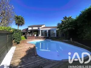 Maison à Villenave-d'Ornon (33140)