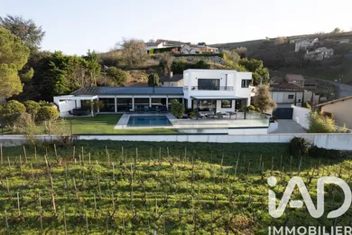 Architectural house in Tain-l'Hermitage (26600)