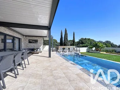 Maison d'architecte à Istres (13800)