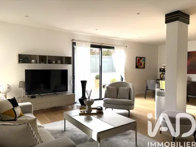 House in Bordeaux (33200)
