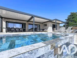 Maison d'architecte à Istres (13800)