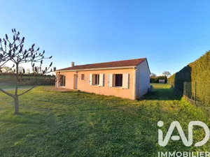 Detached house in Lussac (16450)