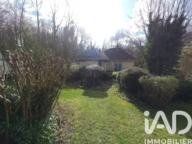 Bungalow à Pommeuse (77515)
