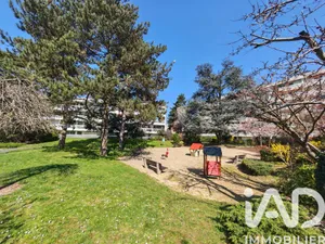 Apartment in Joinville-le-Pont (94340)