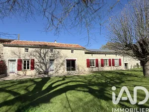 House in Luché-sur-Brioux (79170)