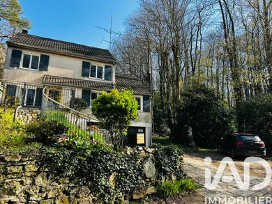 House in Bures-sur-Yvette (91440)