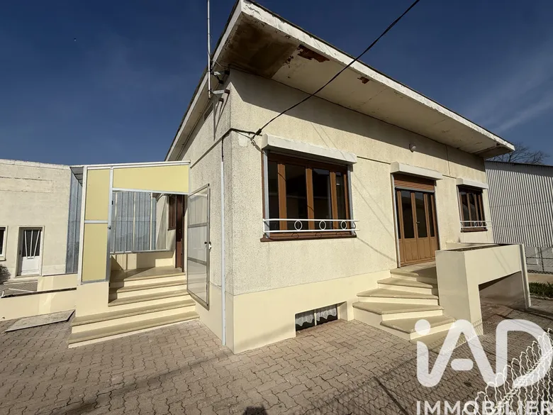 Maison 5 pièces 153 m² · à Loisy-en-Brie · 153 m² · 145 000 €