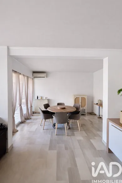 Apartment in Antibes (06600)